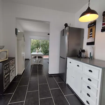 Feriehus Maison Renovee Avec Jardin, Proche Commerces Et Plages, Pour 5 Personnes A - Fr-1-778-6 *
