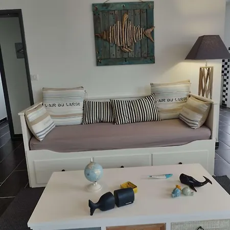 Maison Renovee Avec Jardin, Proche Commerces Et Plages, Pour 5 Personnes A - Fr-1-778-6 Feriehus *