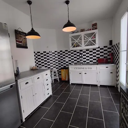Feriehus Maison Renovee Avec Jardin, Proche Commerces Et Plages, Pour 5 Personnes A - Fr-1-778-6 *